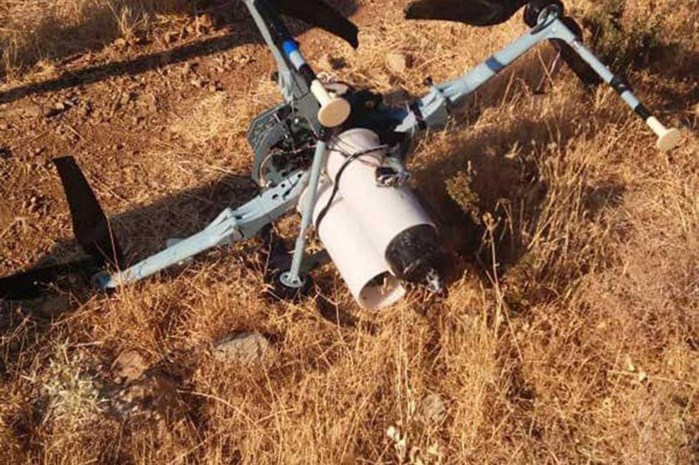 Suriye'de siyonistlere ait misket bombalı İHA düşürüldü Suriye'de siyonistlere ait misket bombalı İHA düşürüldü